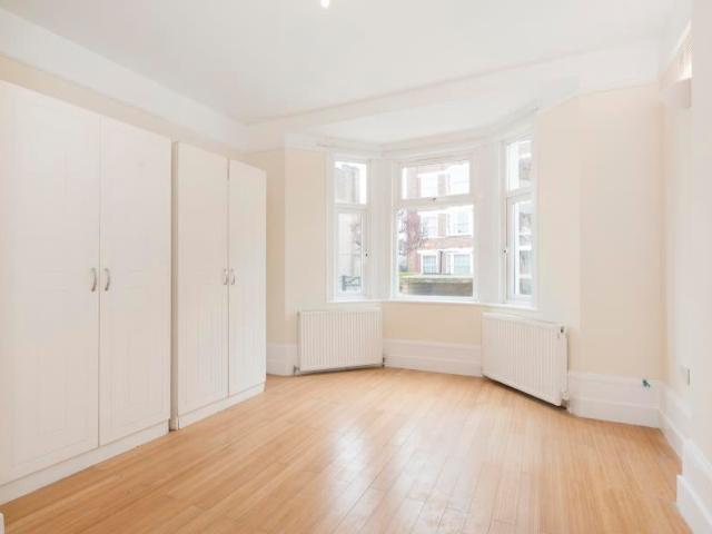Apartment at Swaton Road, Greater London