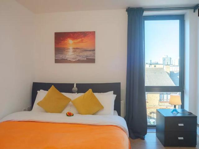 Apartment at Upper North Street, Greater London