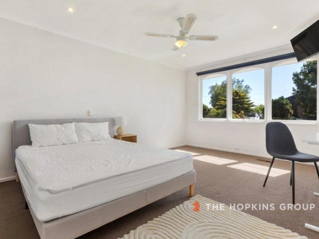 Room available in this renovated rooming house! UTILITIES AND WI FI INCLUDED IN RENT!