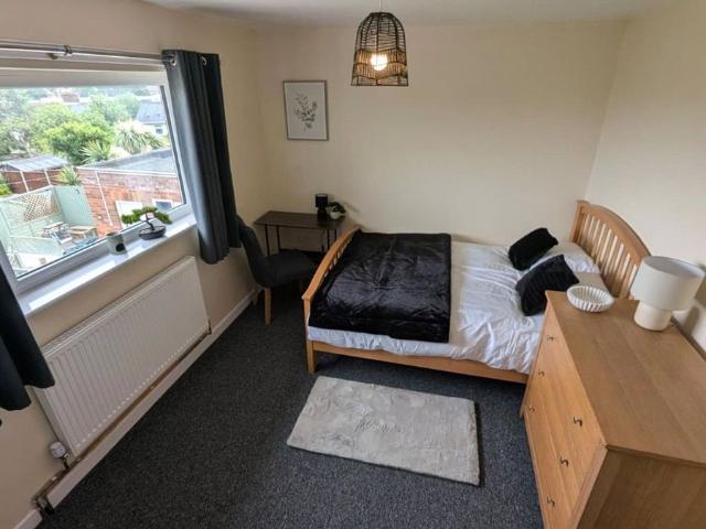 Room E, Manor Road, Arleston TF1, 1 bed property to rent, £600 pcm | PrimeLocation