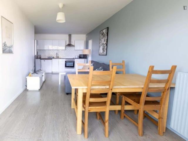 Room for 83 m² with 4 bedrooms
