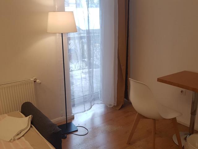 Room for 1 or 2 peoples