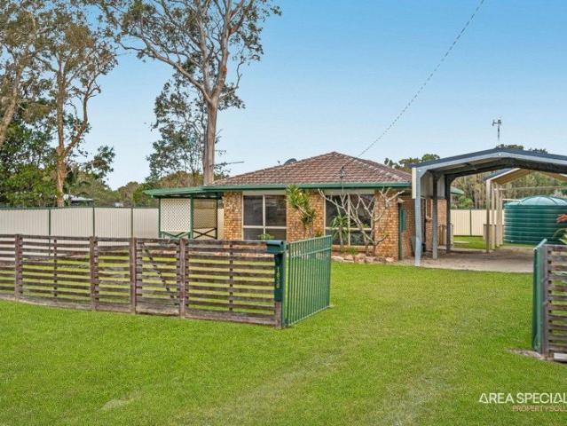 Room for the Boat, Caravan & More | Freshly Updated Lowset Brick Home