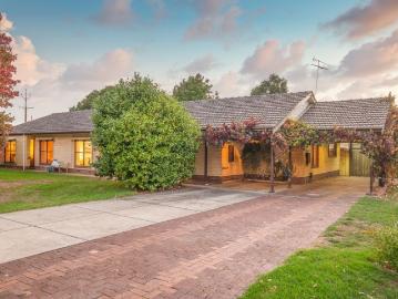 House for sale in Balhannah - Garden, Equipped kitchen