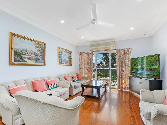 Room for the Whole Family Spacious 5 Bedroom Home