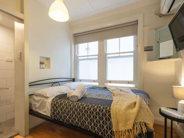 Room for rent near Sydney CBD Shorter lease considered