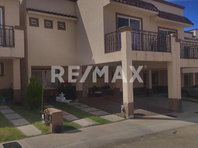 Room for rent in Ocean View House on Tijuana Coast