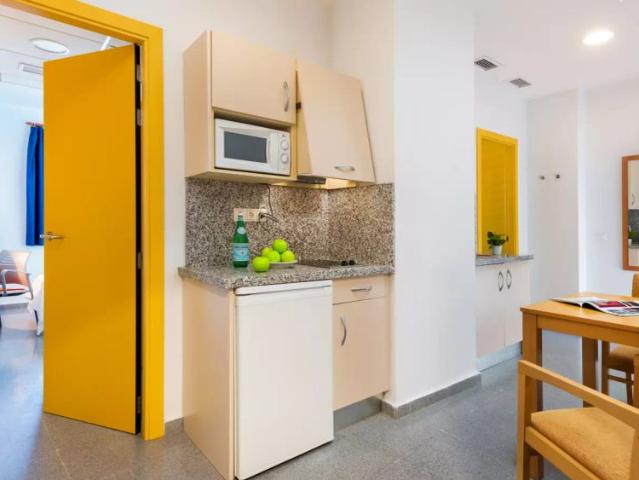Room for rent in a residence in Sevilla