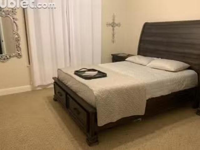 Room for rent in Argyle