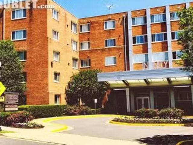 Room for rent in Arlington