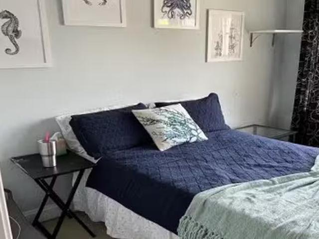 Room for rent in Arlington