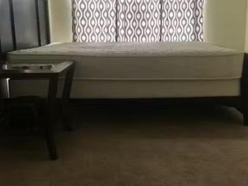 Room for rent in Bristow