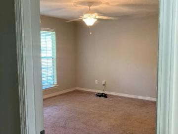 Room for Rent in Entire Home
