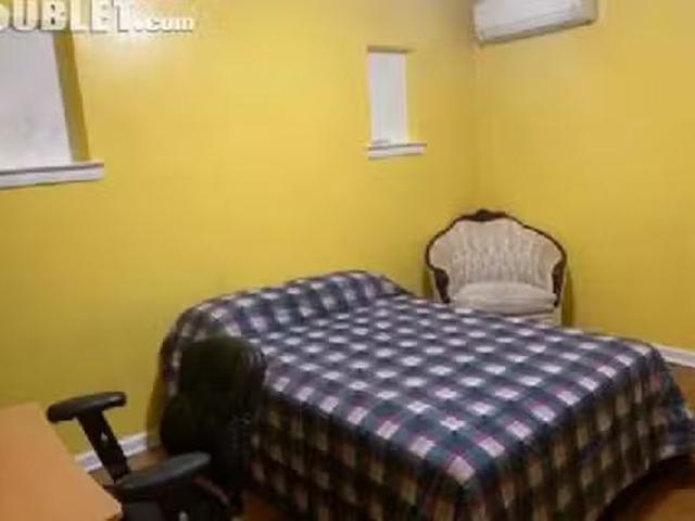 Room for rent in Fresh Meadows