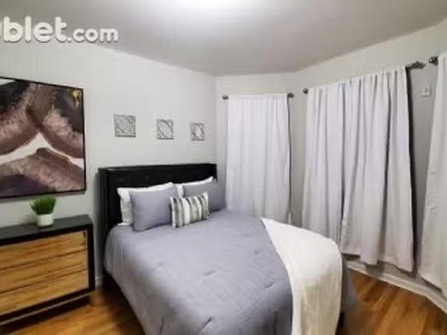 Room for rent in Hartford