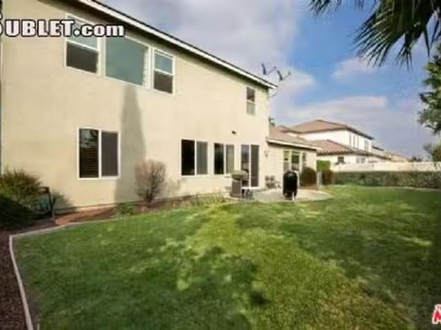 Room for rent in Lynwood