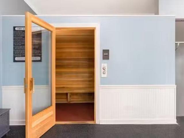 Room for rent in State College