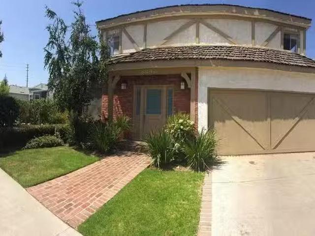Room for rent in Santa Monica