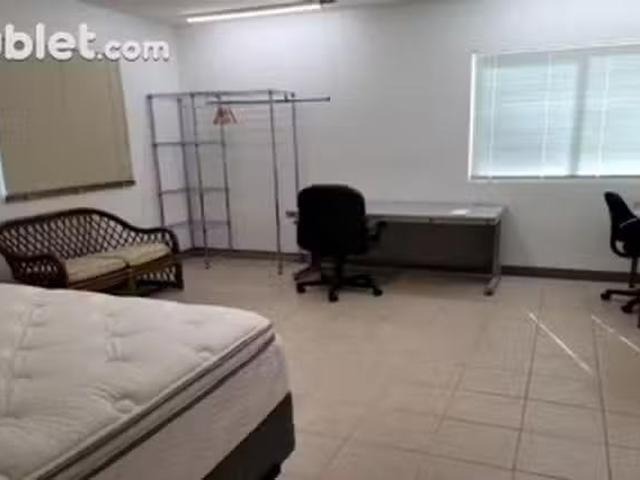 Room for rent in Waikiki