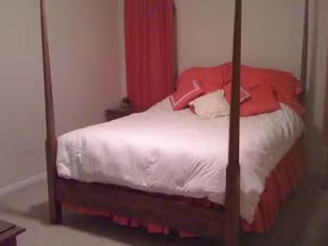 Room for rent in Washington Ave Memorial Park