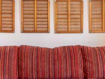 Room for rent in 3 bedroom apartment in Lutxana Enekuri