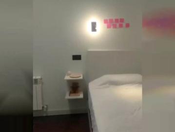 Room for rent in 4 bedroom apartment for rent in Salamanca