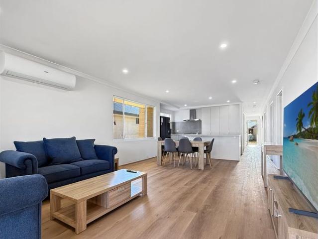 Room for Rent – Private Ensuite, Unfurnished Room | All Bills Included