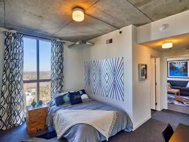 Room in A 2 Bedroom 2 Bathroom B1b Double Occupant