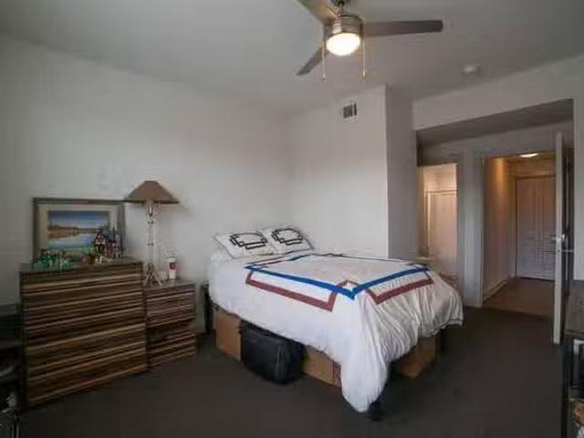 Room in a 4 Bed 4 Bath
