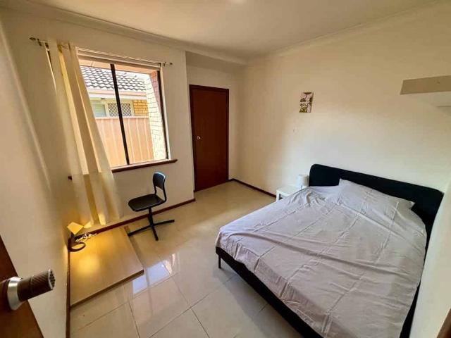 Room in a 4 Bedroom Apartment, 58 Gerard Street, East Cannington, City of Canning, 6107