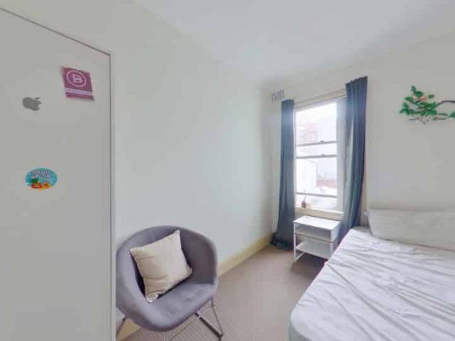 Room in a 4 Bedroom Apartment, 230 Harris, Pyrmont, Sydney