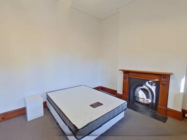 Room in a 8 Bedroom Apartment, 11 George St, Redfern, Australia NSW 2016