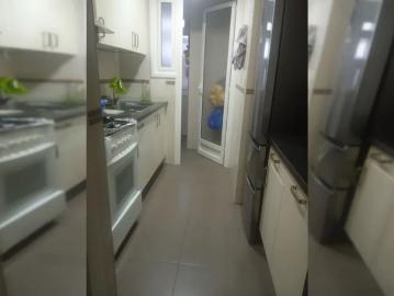 Room in a shared apartment for rent in Ciutat Meridiana, suitable for professionals and students