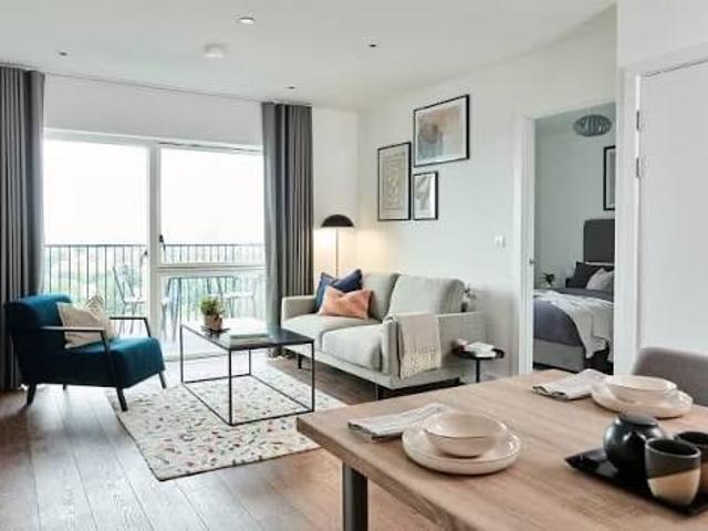 Room in a Shared Flat, Barking Wharf Square, IG11