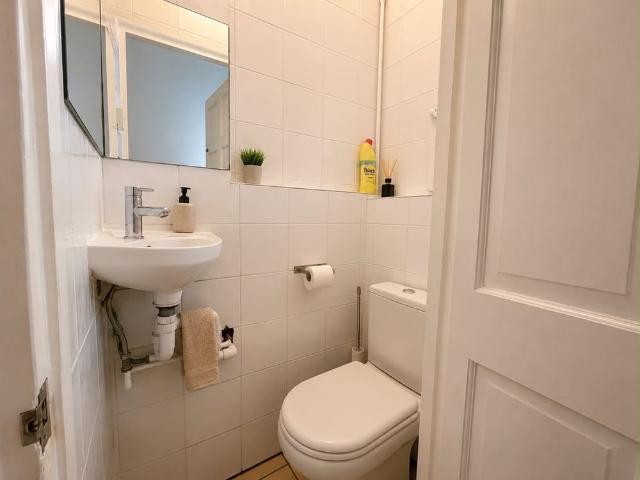 Room in a Shared Flat, Greet House, SE1