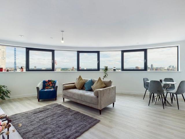 Room in a Shared Flat, Northill Apartments, M50