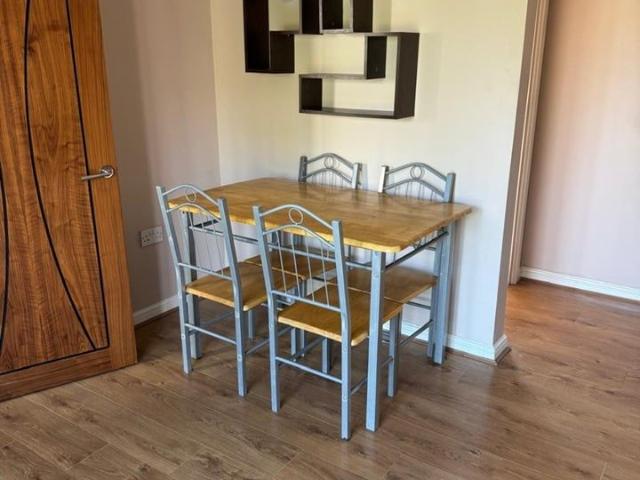 Room in a Shared Flat, Payne Close, IG11