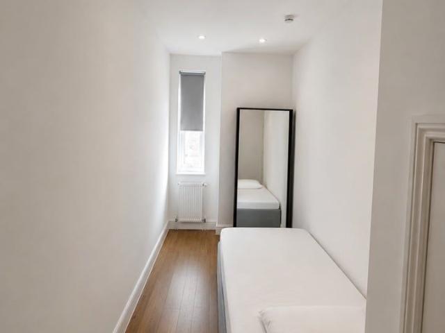 Room in a Shared Flat, Philip Lane, N15
