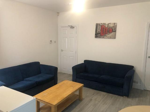 Room in a Shared House, Osmaston Street, NG7