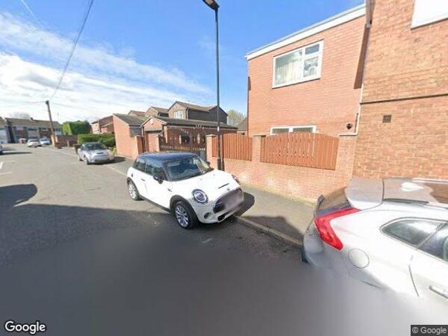 Room in a Shared House, Furnace Lane, S13
