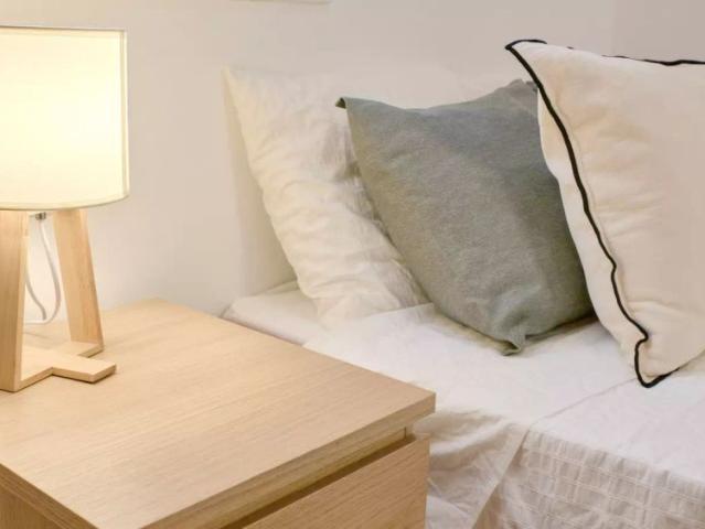 Room in a shared 11 bedroom apartment for rent in La Xerea