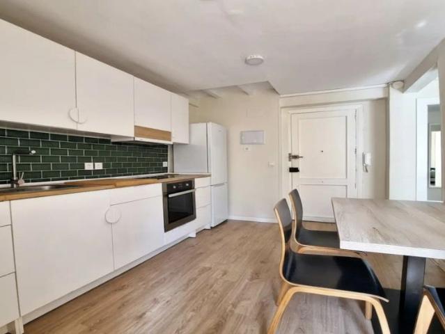 Room in a shared 2 bedroom apartment for rent in Alcoy