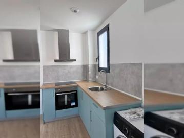 Room in a shared 2 bedroom apartment for rent in La Bresca