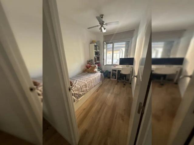 Room in a shared 2 bedroom apartment for rent in Montgat