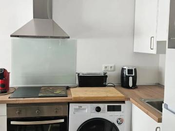 Room in a shared 2 bedroom apartment for rent in Mijas