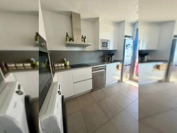Room in a shared 2 bedroom apartment for rent in Santa Eulália
