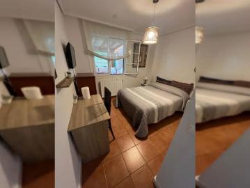 Room in a shared 2 bedroom apartment for rent in Piélagos