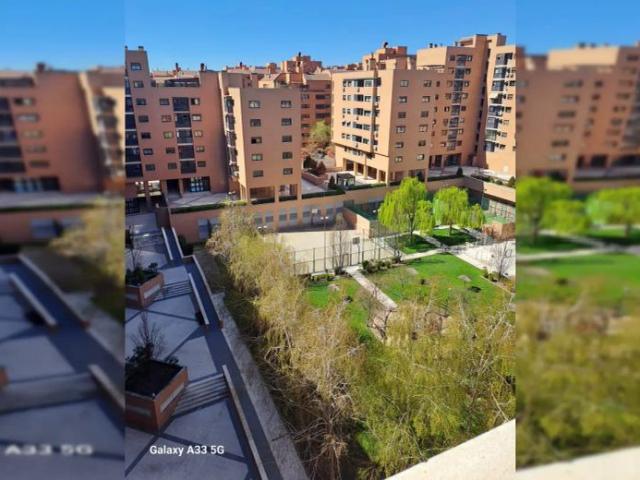 Room in a shared 2 bedroom apartment for rent in Valderrivas, bills included