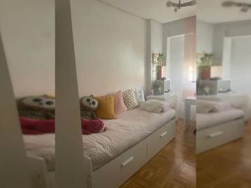 Room in a shared 3 bedroom apartment for rent in Ciudad Jardín