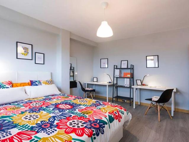 Room in a shared 3 bedroom apartment for rent in Arabella, all bills included